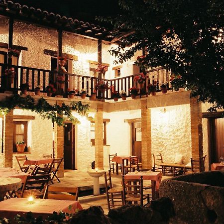Hotel Labranza San Martin de Valdeiglesias Exterior photo
