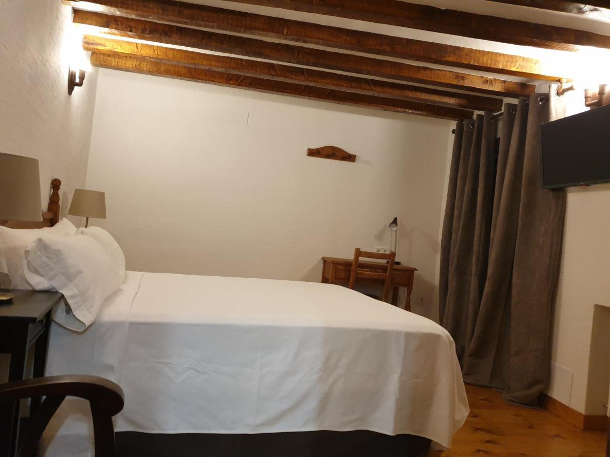 Hotel Labranza San Martin de Valdeiglesias Exterior photo