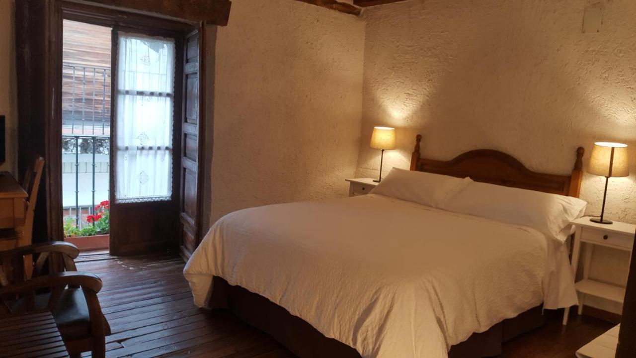 Hotel Labranza San Martin de Valdeiglesias Exterior photo