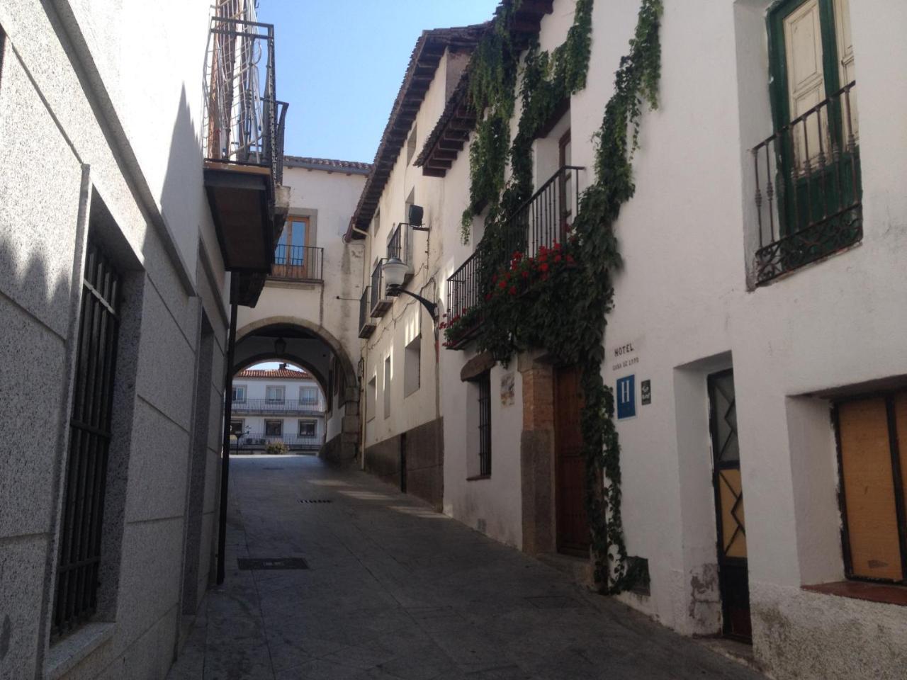 Hotel Labranza San Martin de Valdeiglesias Exterior photo